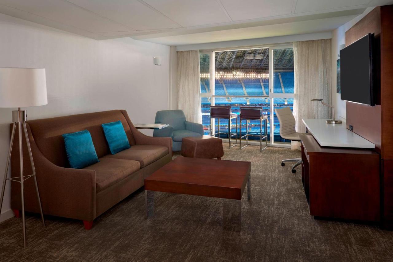 Toronto Marriott City Centre Hotel Dış mekan fotoğraf