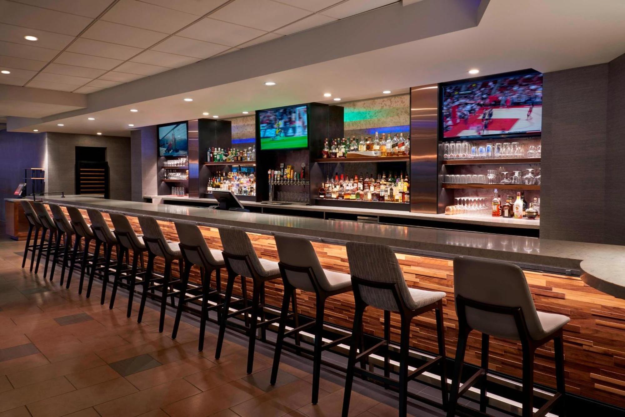 Toronto Marriott City Centre Hotel Dış mekan fotoğraf