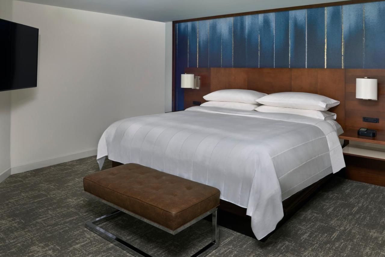 Toronto Marriott City Centre Hotel Dış mekan fotoğraf
